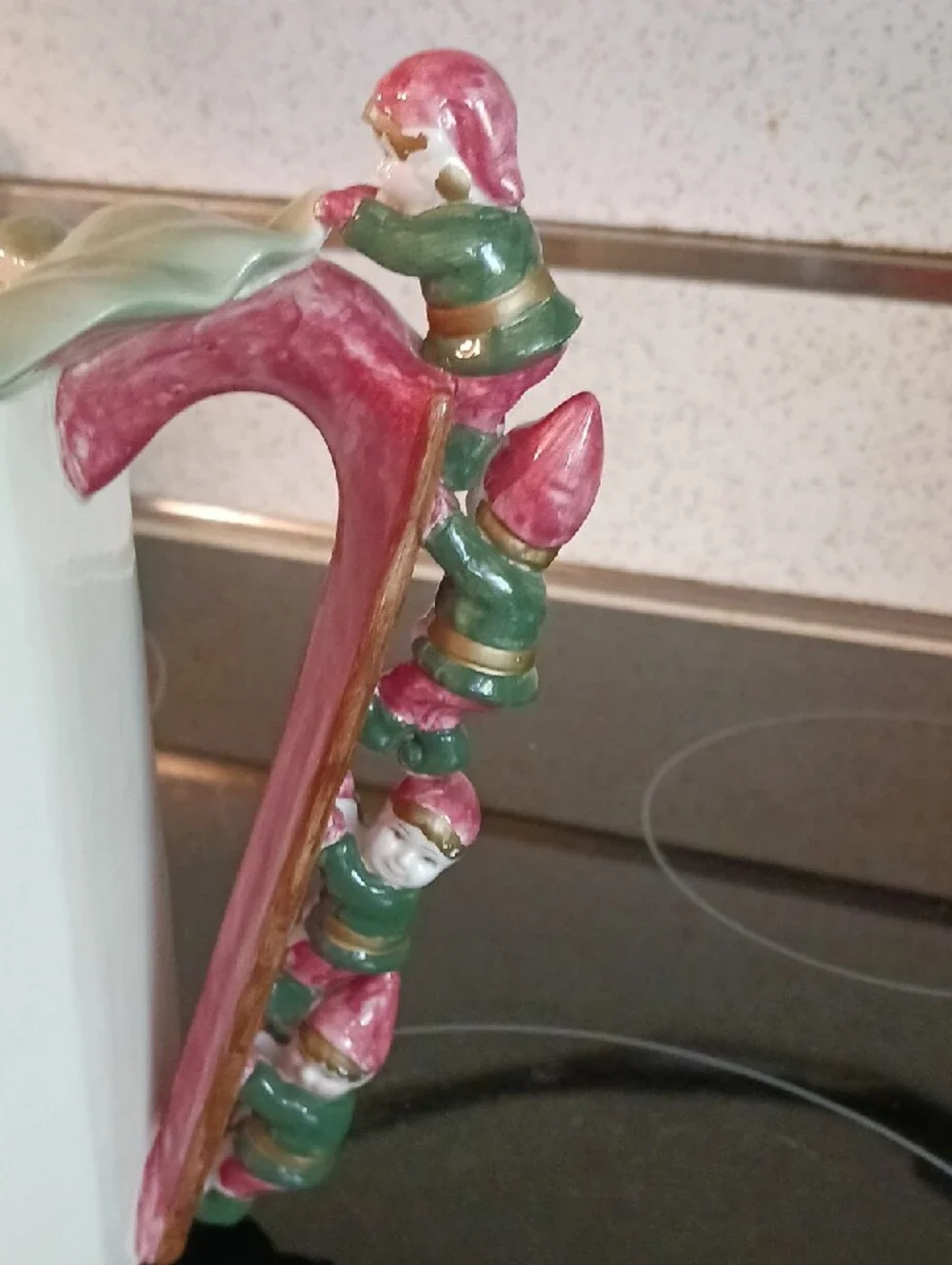 N/A holiday themed